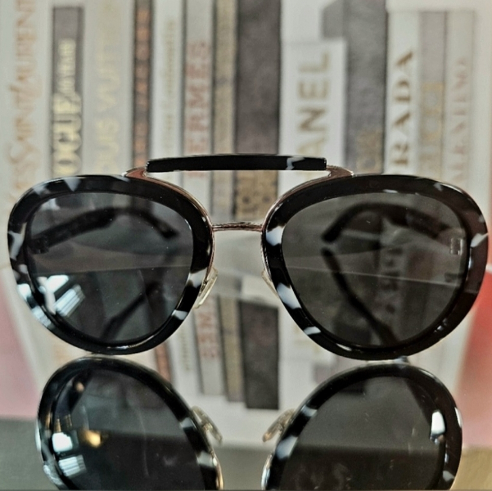 🕶️Miu Miu NWOT SMU 05V Black Havana Aviator Sunglasses 53mm Italy ✨